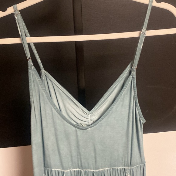 Pol ruffle keyhole tank size medium - Picture 5 of 7